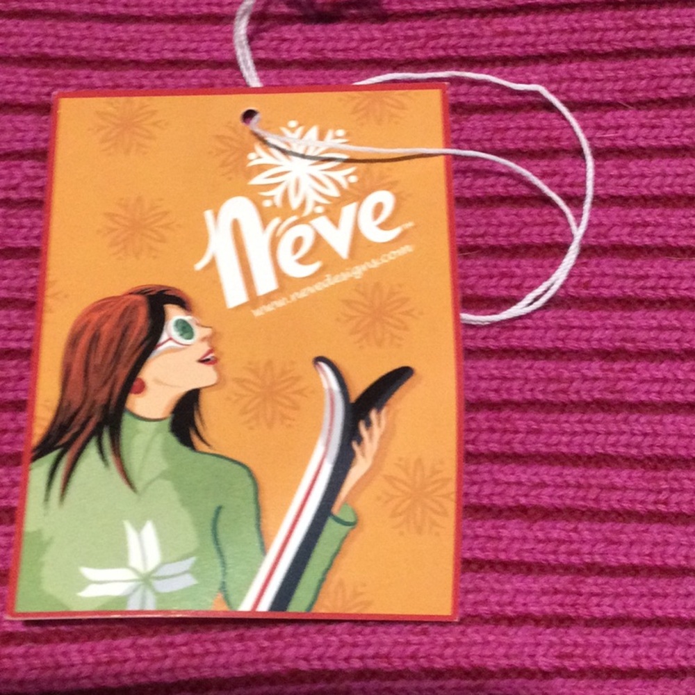 Neve Designs Scarf - Picture 9 of 11